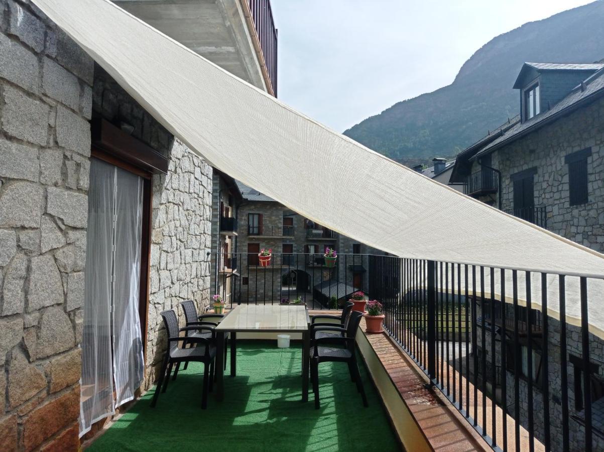Vivienda Benasque Ibonet Apartment Exterior photo